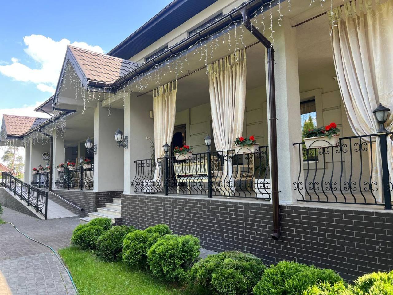 Hotel Borovik Novosilki Exterior foto